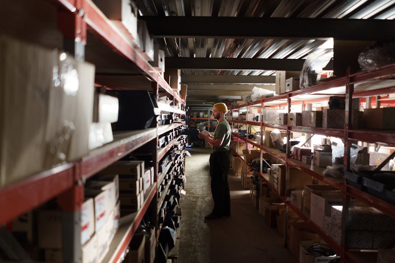 5 effective ways to improve warehouse productivity
